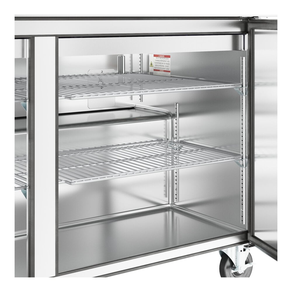 True TSSU-60-16-HC 60 3/8" 2 Door Refrigerated Sandwich Prep Table