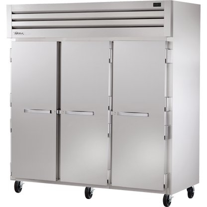 True STG3F-3S-HC Reach-In Solid Swing Door Freezer with Hydrocarbon Refrigerant - view 2
