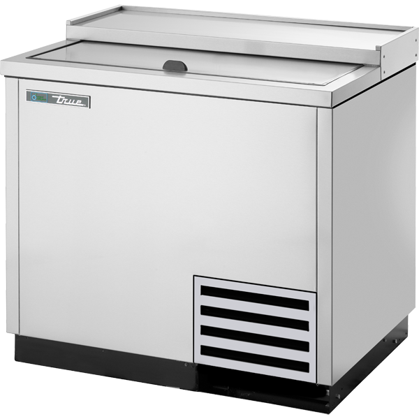 True TD-50-18-HC Solid Slide Lid Deep Well Horizontal Bottle Cooler with Hydrocarbon Refrigerant - view 4